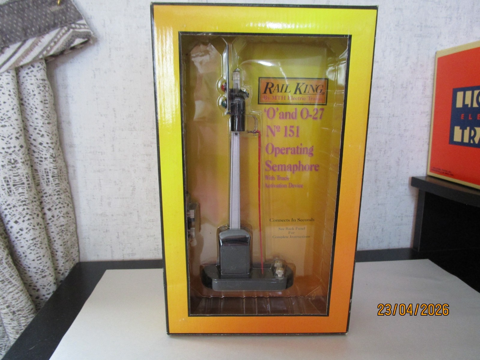 Click here to see eBay Auction