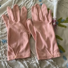 Vintage Women  s Light Pink Stretch Gloves With Bow Size 7