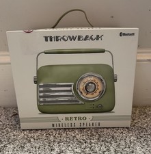 Throwback Green Retro Wireless Bluetooth Speaker with FM Radio - Vintage Style