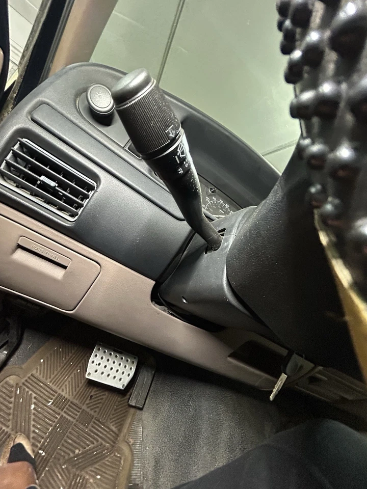 Ford F150 F250 F350 1992-1996 Bronco columna de dirección automática sin llave Foto 3 de 4