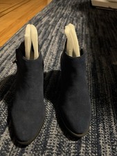 Vionic 322ANNETTW4837 Wide Ankle Bootie Navy Blue Suede Zip Almond Toe Size 6.5
