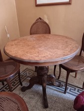 Tavolo Da Gioco Inglese Antico Con Sedie In Paglia Di Vienna Perfette