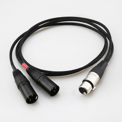XLR 5-Pin Female to 2x 3-Pin Male Stereo or Dual-Elements Microphone Cable
