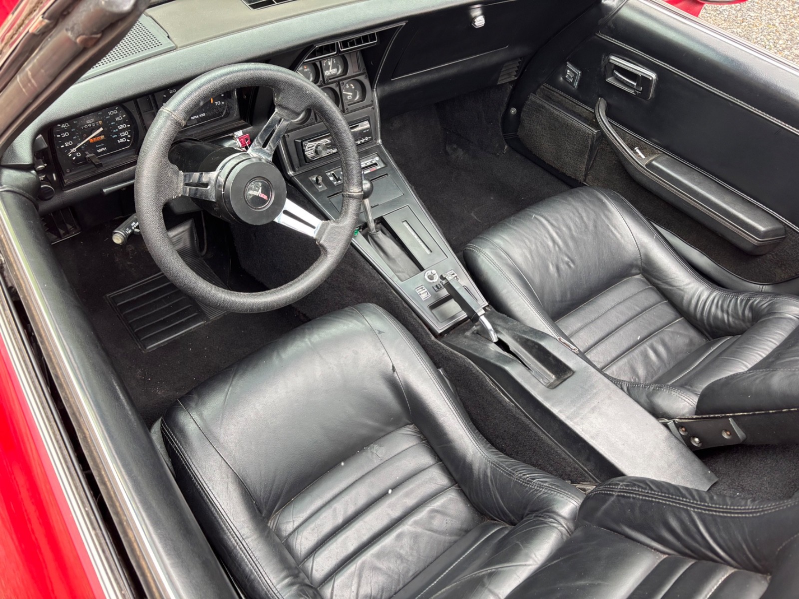 1981 Red Chevrolet Corvette   | C3 Corvette Photo 6