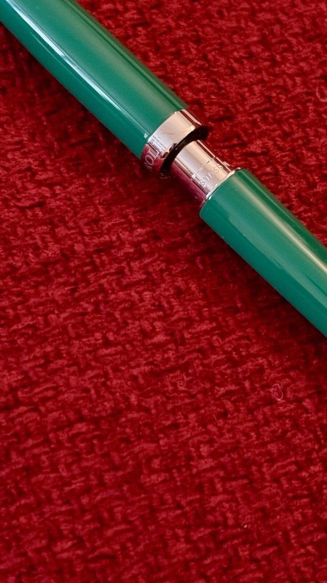 NEW Rolex Emerald Green Submariner Twist Ballpoint Pen, Refillable