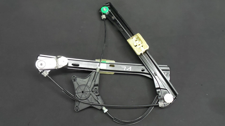 VW Passat B8 3G & Alltrack Fensterheber Mechanik Window lifters vorne links  - Bild 2 von 3