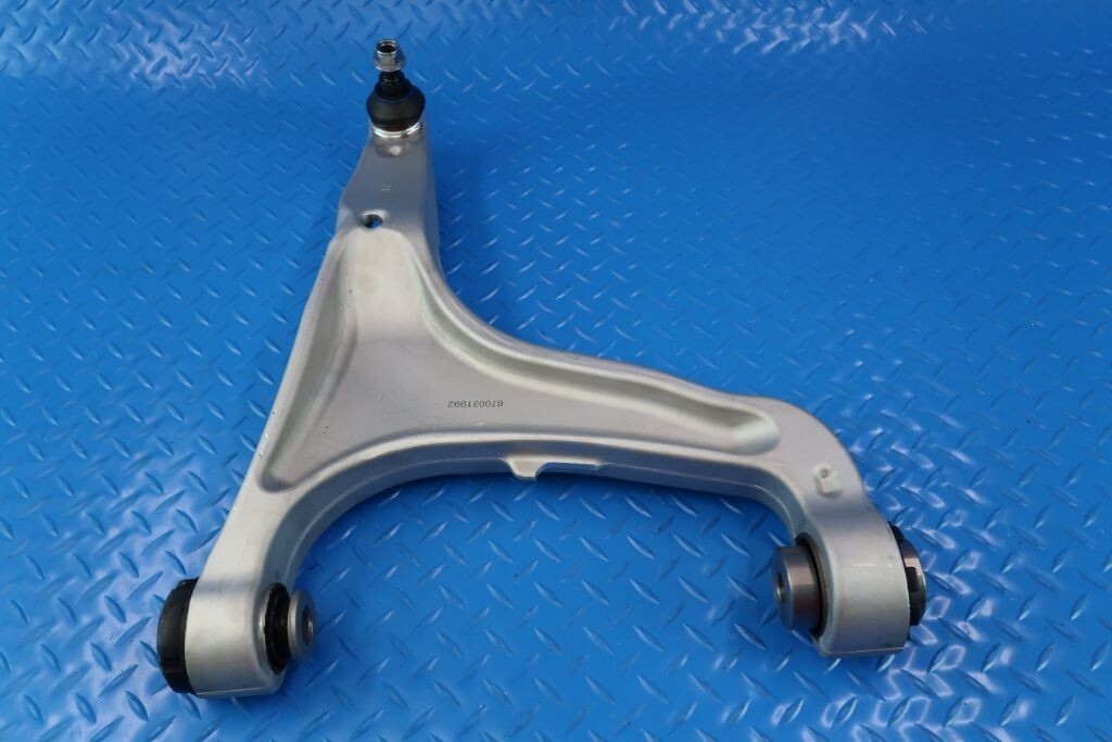 Maserati Levante right front lower & upper control arms #11246
