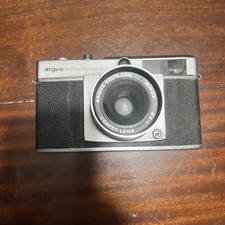 Vintage Argus Instant Load 270 Film Camera Untested