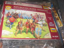 5 boxes of Republican Rome Infantry III-II BC by Zvezda in 1/72 scale kit 8034