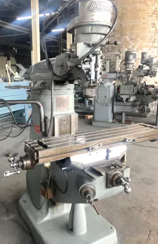 Bridgeport MILLING MACHINE NICE WAYS DRO