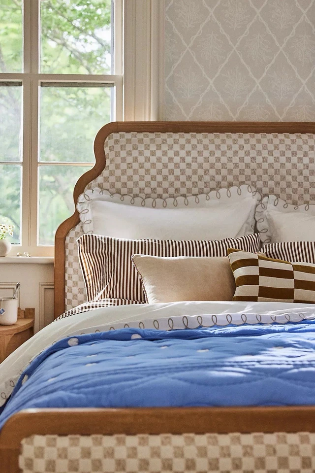 Edredón bordado a lunares de algodón Anthropologie Queen Maeve y fundas estándar Foto 4 de 4