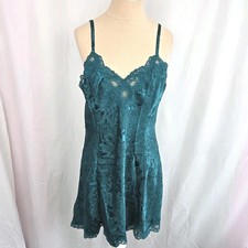 Victoria s Secret Vtg Gold Label Emerald Green Satin Lace Chemise Size L Slip