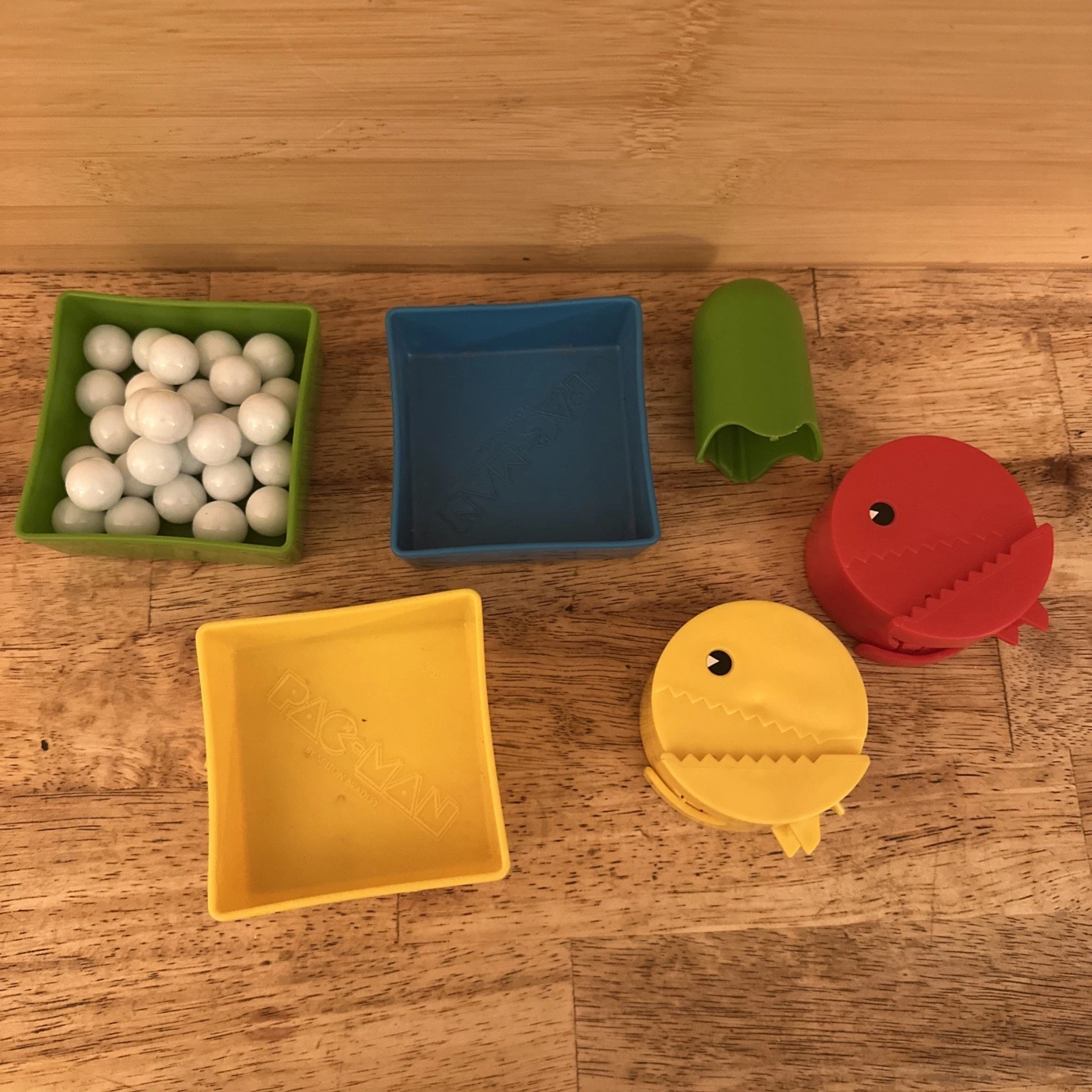 1980’s Pac Man Board Game Replacement Pieces 3 Trays 27 Marbles Ghost 2 Pac Mans