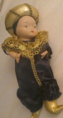 Vintage Starlite Music Box Musical Porcelain Doll play Disney's Small World 