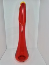 Vintage MCM LE Smith Glass Ruby 25.5 Smoothie Swung Vase W/yellow Lipstick