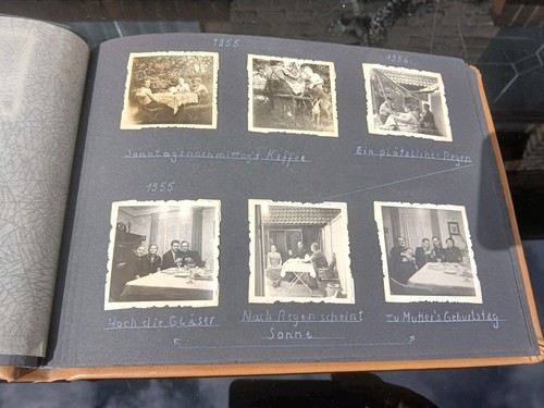 1 Fotoalbum leer + 1 Fotoalbum 50 er Jahre mit 230 Fotos Familie Autos Zoo Halle - Bild 13 von 18