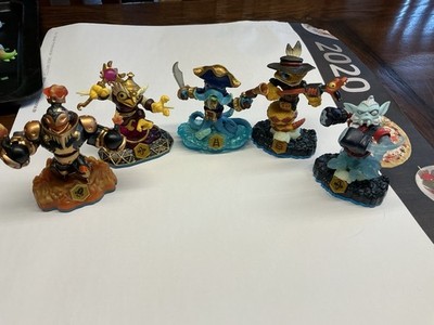 Skylander Set, Blast Zone, Rattle Shake, Wash Buckler, Hoot Loop, Night Shift