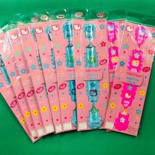 1997 Hello Kitty Snap Bracelet Blue 7, Pink 2, Set of 9