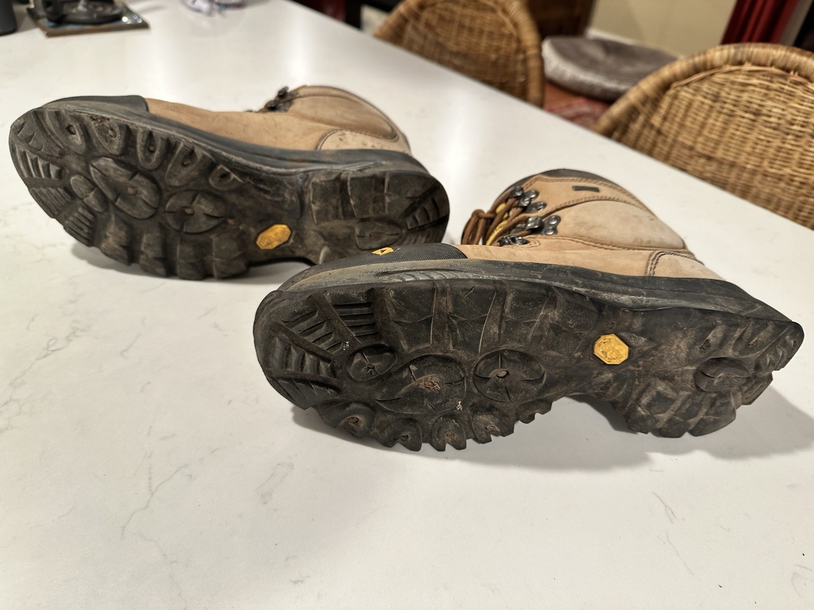 SAOLA Scarpone da trekking Vasque Wasatch Moss 7166 suola Vibram Nubuck GTX taglia 10 5 M