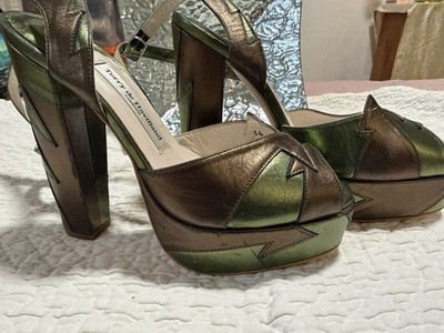 Terry de Havilland green & brown metallic platform heels platform 5.5  #metallic