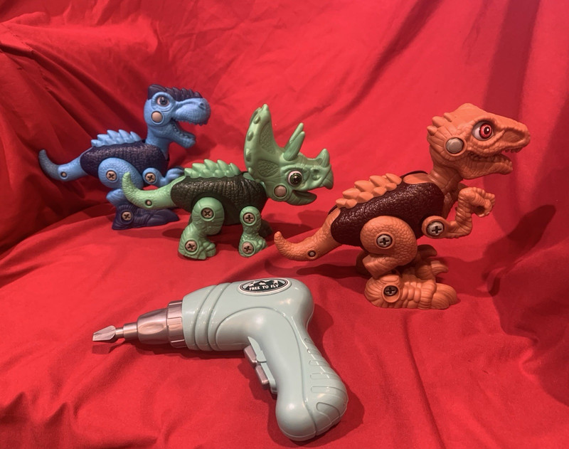 FREE TO FLY Buildable Dinosaur Toys Set, 3 Figures with Toy Drill