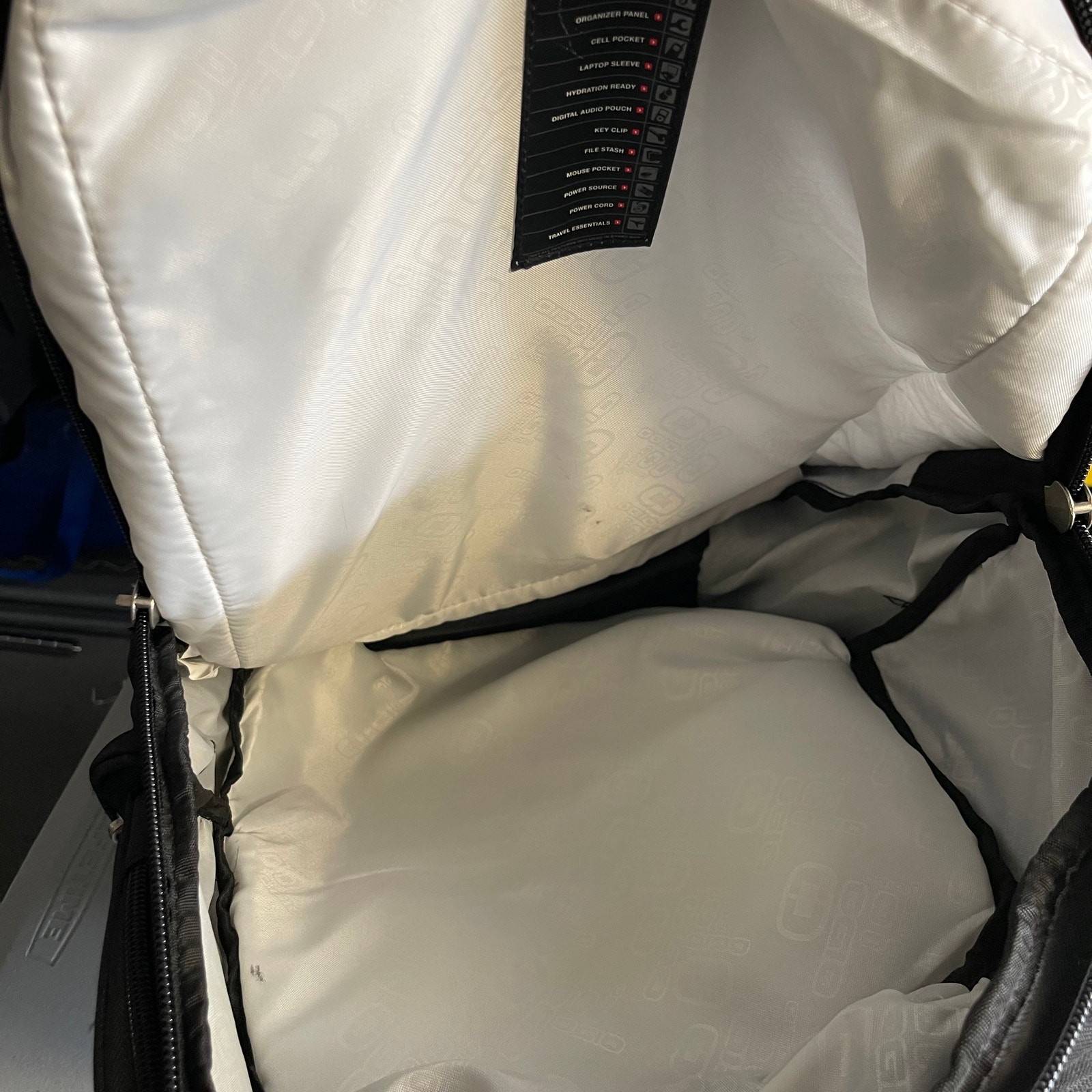 OGIO Mastermind Backpack Computer Laptop Padded P… - image 8