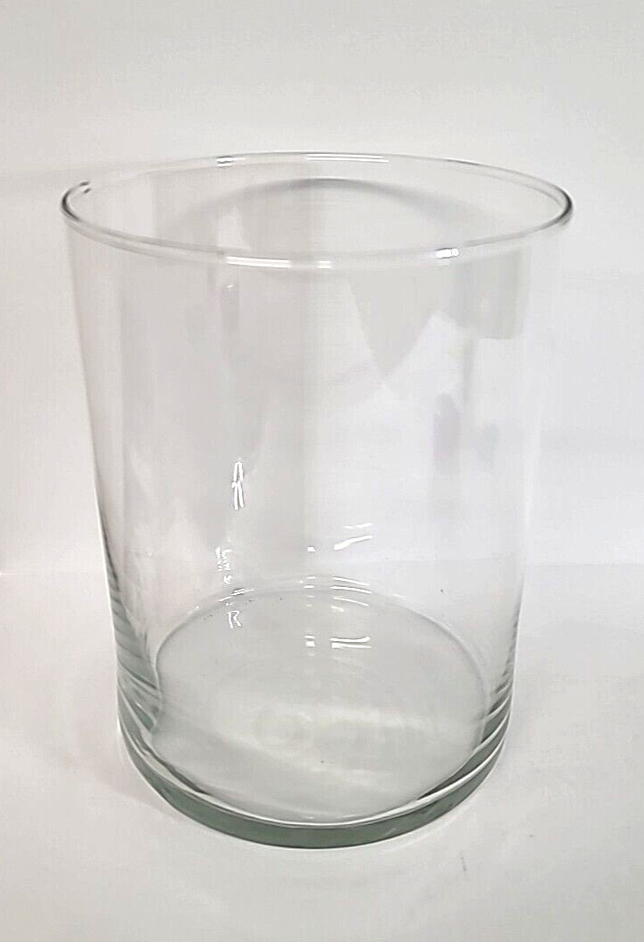 Centerpiece 8"h-6"w