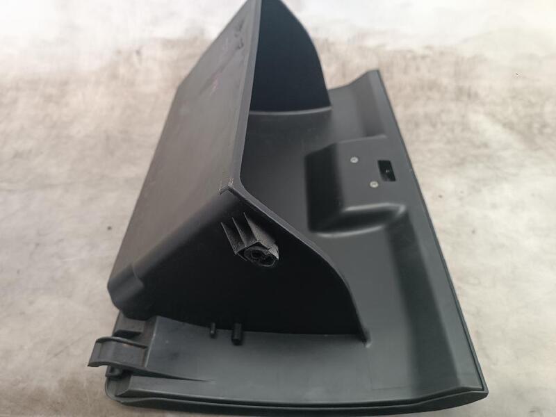 シングル・ボックス 7343065820R8H Genuine Suzuki LOCK,GLOVE BOX 73430-65820-R8H