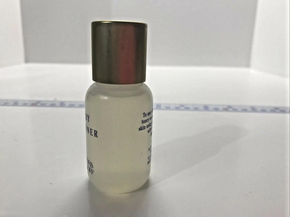 Tónico para la piel Alexandra de Markoff Luxury 1 oz nuevo Foto 4 de 4