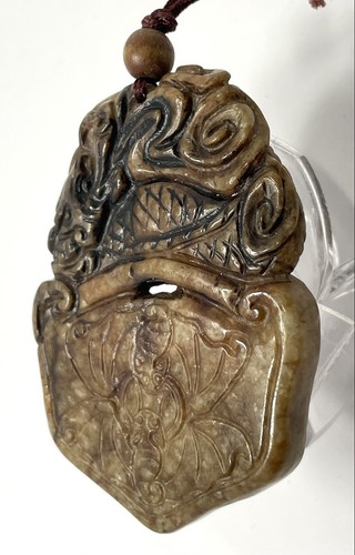 Brown Nephrite Chinese Jade Dragon Foo Bat Talisman Pendant Carving - Picture 4 of 5