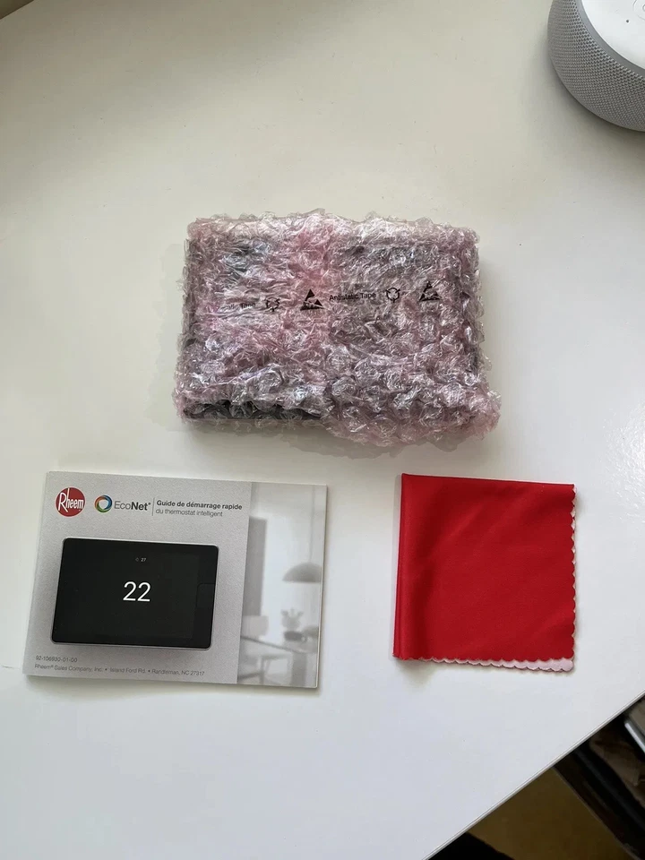 Rheem RETST700SYS EcoNet Smart Thermostat - Black - Image 4 of 4