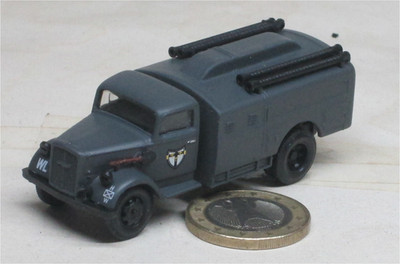 Herpa   745604   Opel Blitz 3-T. Tankfahrzeug von III/ JG 27