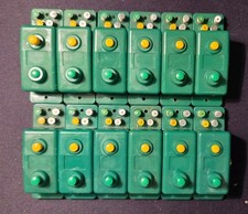 Trix/Minitrix 66595 -  12 Doppelfunktionsschalter  (Momentkontakt) 