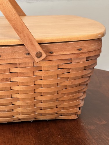Vintage 1999 Longaberger Picnic Basket VERY LARGE 20 Inches W/ Lid & Liner VTG - Picture 4 of 24