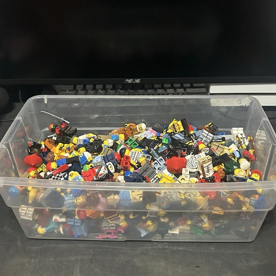 280 LEGO Minifigure Bulk Lot DC, Marvel, City, Ninjago, Lego Movie, And More! - Image 4 of 4