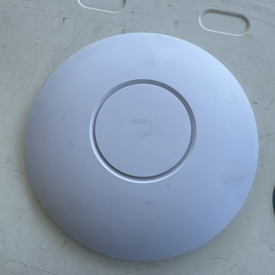 Ubiquiti UniFi U6-LR WiFi 6 Long-Range Dual Band Access Point