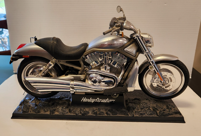 Harley Davidson V-ROD Motorcycle RC Silver Gray Black w/Base made