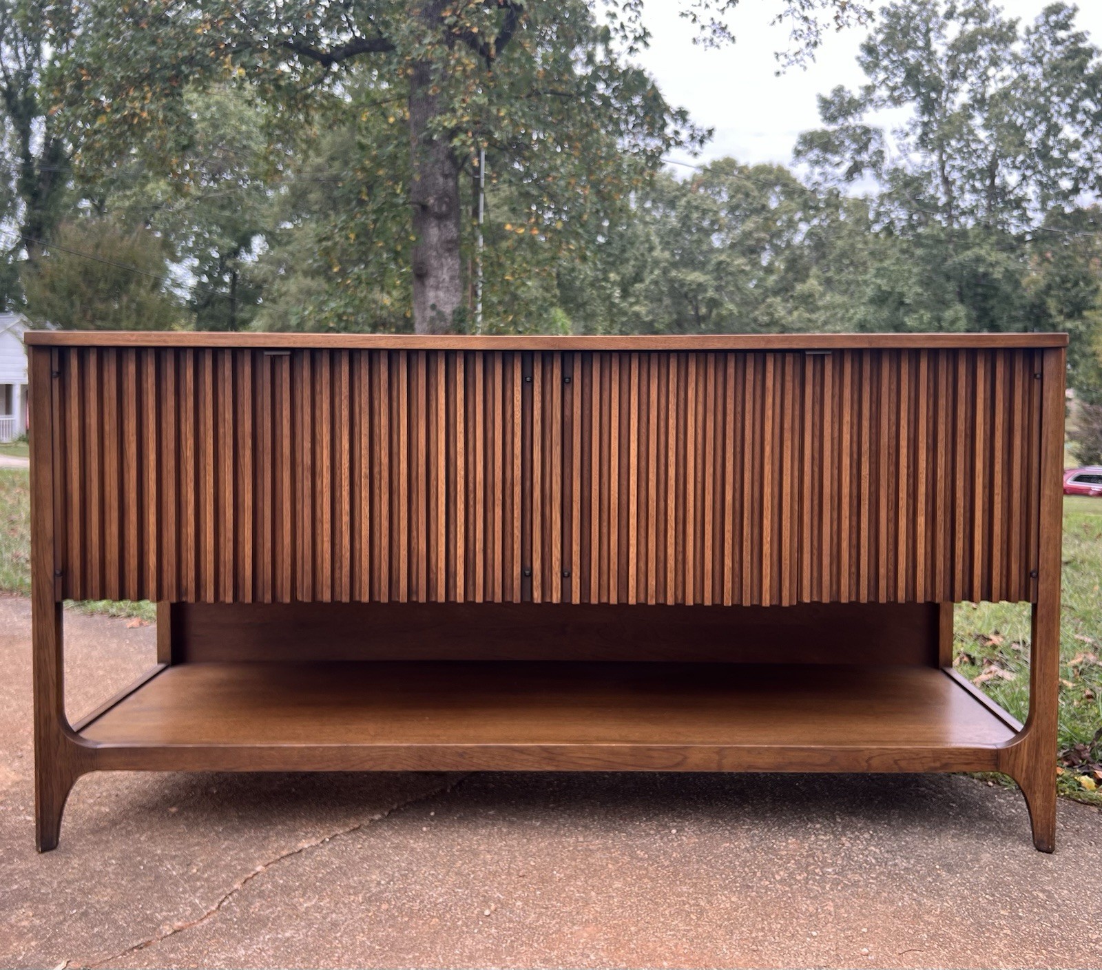 Broyhill Brasilia Mid Century Walnut Fluted Credenza