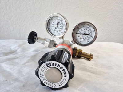 #ad Matheson Model 3066S Pressure Reducing Regulator 1000 In 6000 Out Tested $149.95