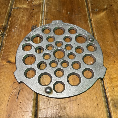 Griswold Cast Iron #6 Trivet