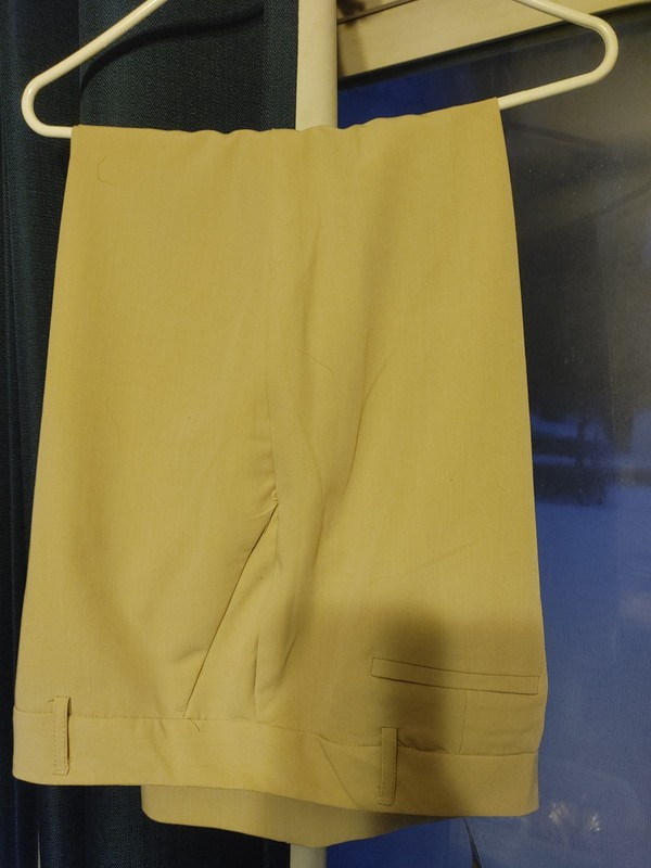 NWT Vanheusen Women's  Size: 18 Stretch