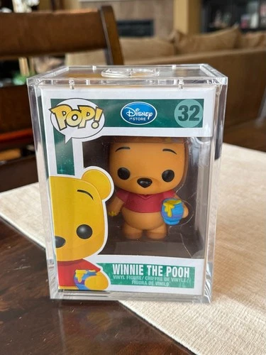 FUNKO POP Disney Winnie the Pooh #32 VAULTED RARE BLUE LABEL