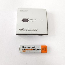 Untested Sony MZ-E700 Silver MD Walkman MiniDisc Player MDLP For Parts/Repair