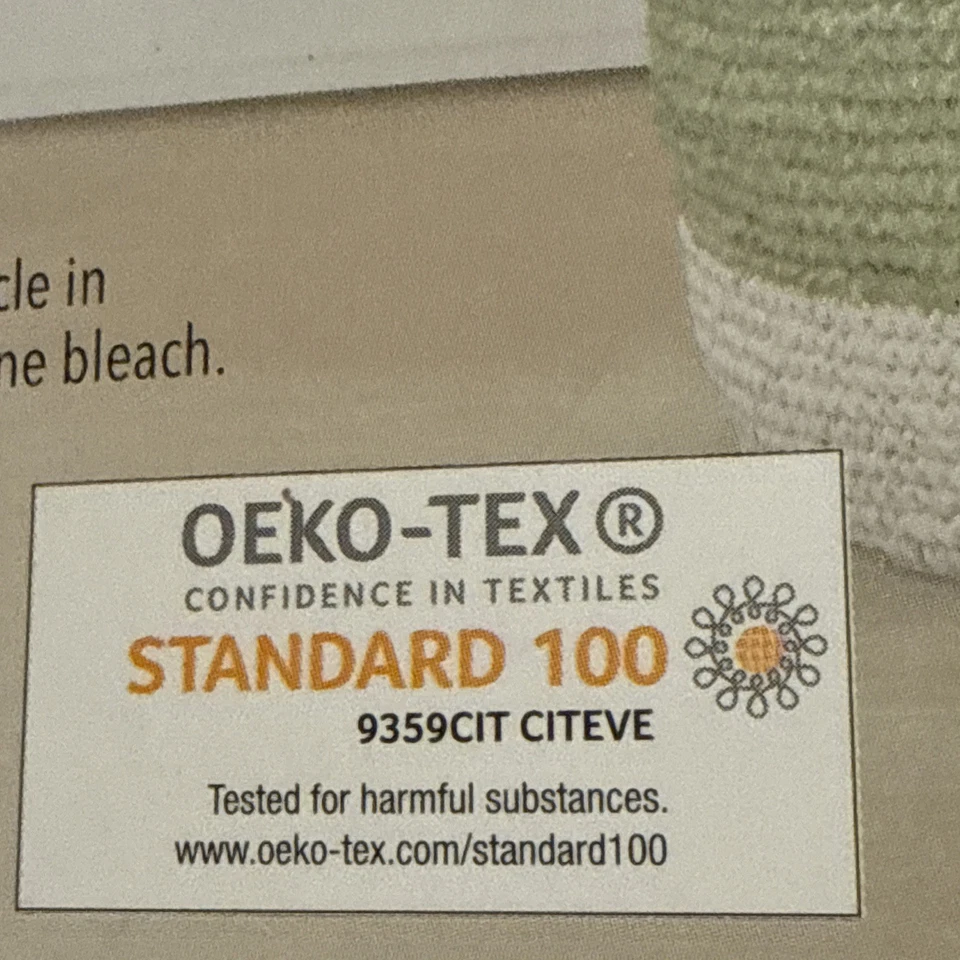 NWT Cherry & Strawberry Fabric 72”x72” colordrift Shower Curtain White/red/Pink - Image 4 of 4