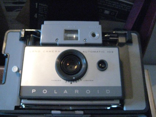 NUEVA Cámara Terrestre Polaroid 103 De Colección con Estuche Cuero de Vaca Grano Superior Nunca Usado - Imagen 4 de 12