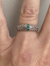 Genuine Earth Mined 3 Emerald Scroll Detail 925 Silver Band Ring Size 7