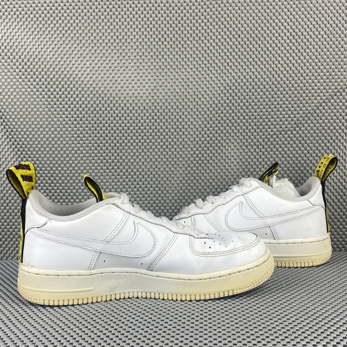 Nike Air Force 1 Shoes Off White Youth Size 5.5 White Yellow