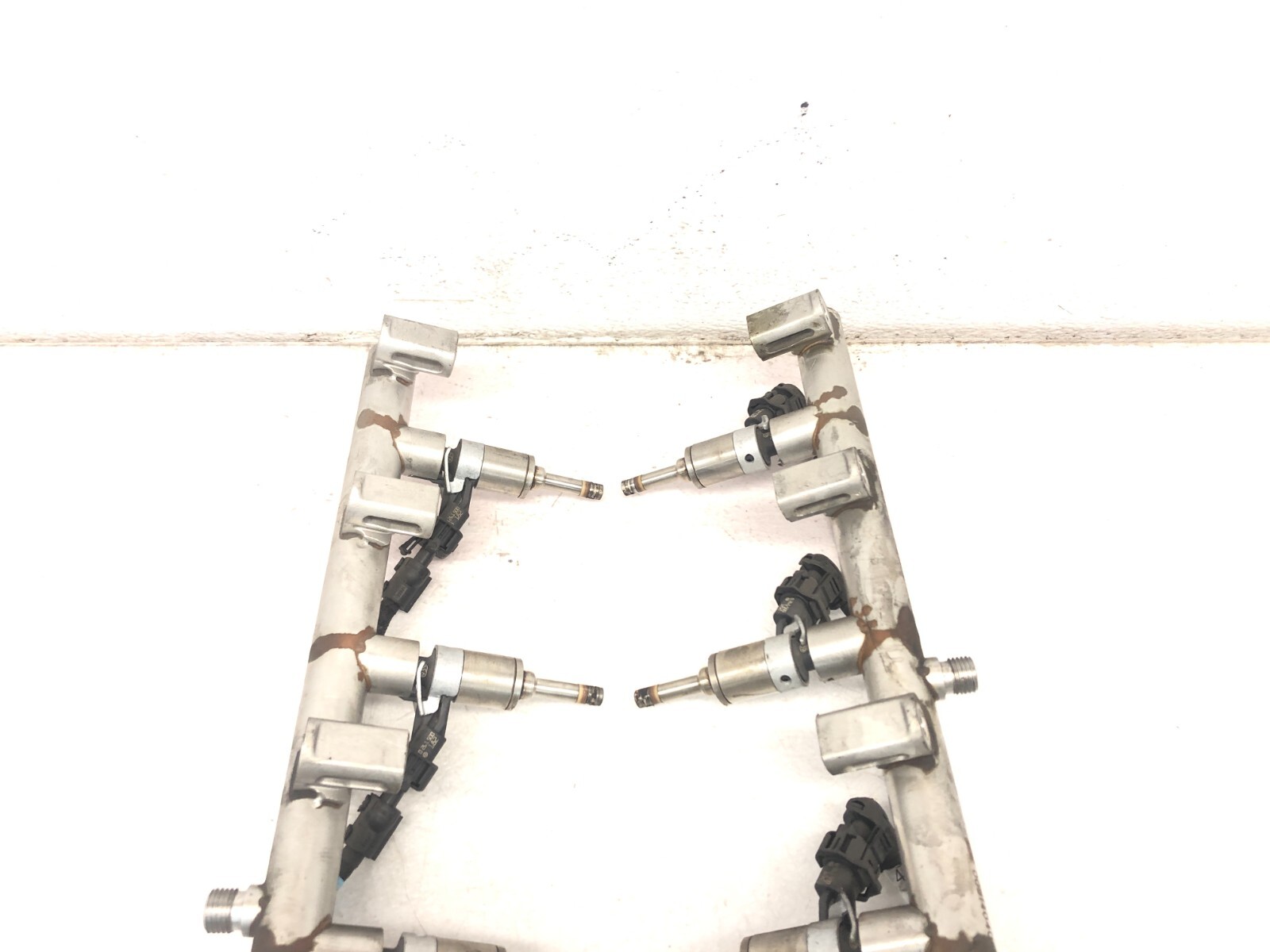 2014-2019 MASERATI QUATTROPORTE AWD 3.0L V6 FUEL INJECTORS WITH FUEL RAILS OEM