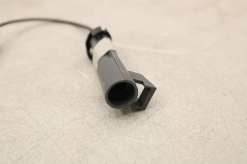 NEW OEM GM O2 Oxygen Sensor 21025117 Saturn SC1 SC2 SL1 SL2 SW1 SW2 1995-2000 - Image 4 of 4