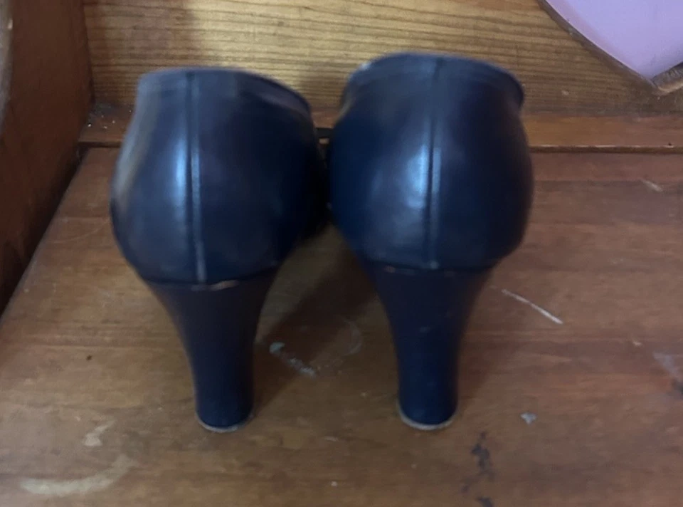 罕见 复古 20 世纪 40 年代 50 年代 黑色皮革 古巴鞋跟 Tim Fred 泵 旧好莱坞 7.5-8 — 第 4/4 张图片